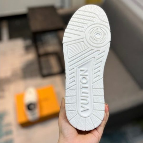 Louis Vuitton Trainer Sneakers ?C LS05 - Image 6