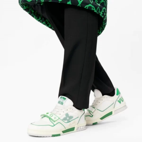 LOUIS VUITTON 2022SS New LV TRAINER Line Sneakers 1A98UX  1 - Image 2