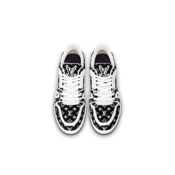 LV Trainer Sneaker 1ABFTF  1 - Image 3