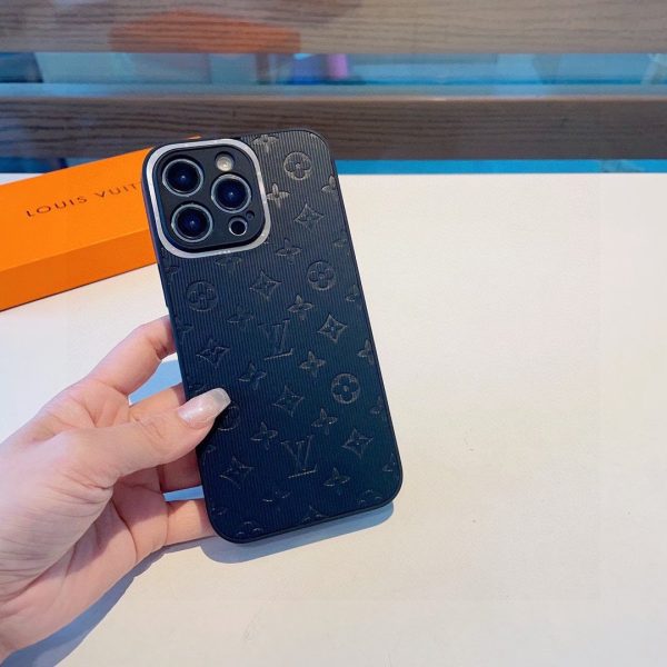 Louis Vuitton old flower mobile phone case "Black"
