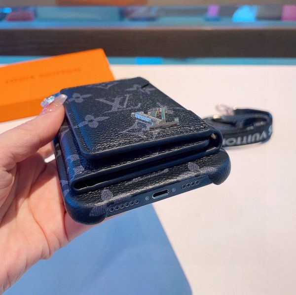 Louis Vuitton Trifold Card Holder Crossbody Phone Case - Image 6