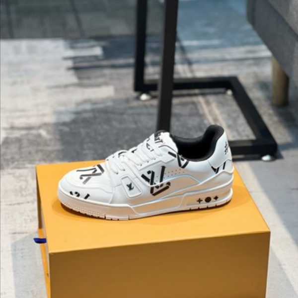 Louis Vuitton Trainer Sneakers ?C LS05 - Image 3