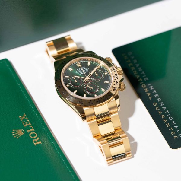 Rolex Cosmograph Daytona Green Dial Yellow Gold 40mm (116508) - Image 11