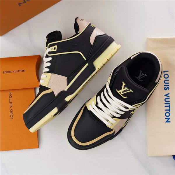 LV Trainer Black Gold - Image 8